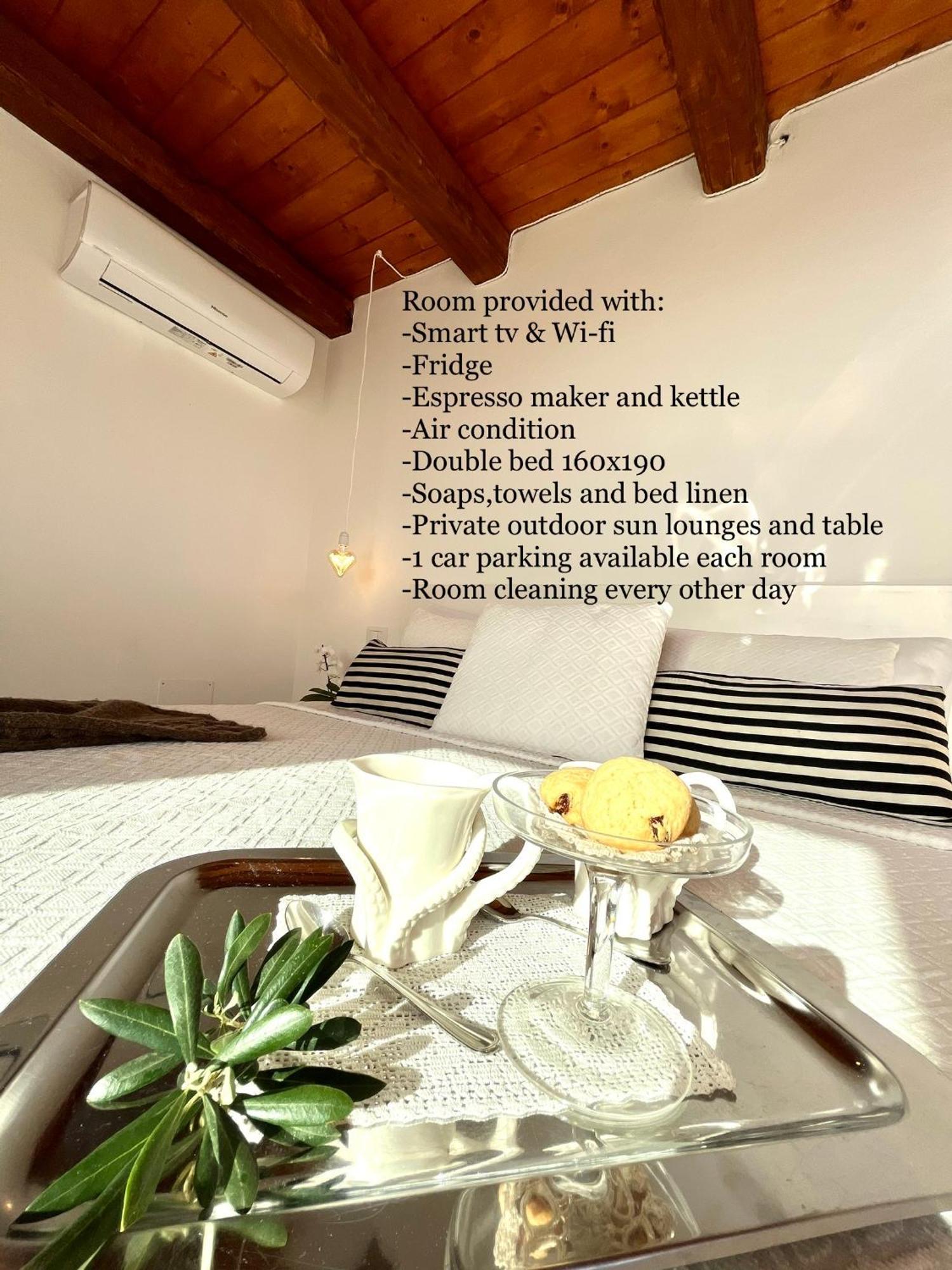 Villa Kalypso - 포르투 세르보 객실 사진